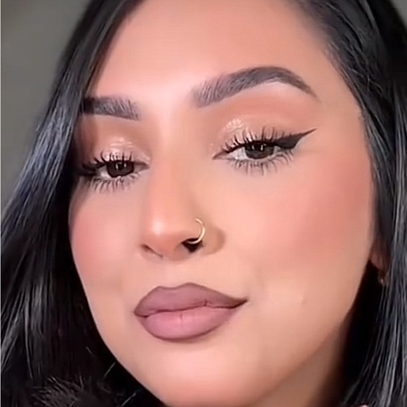 LAST 💋 COOL TEDDY a M·A·CXIMAL SILKY MATTE LIPSTICK. **NEW. RETAIL $25. - Picture 6 of 14